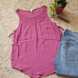 Short sleeved Maurices top